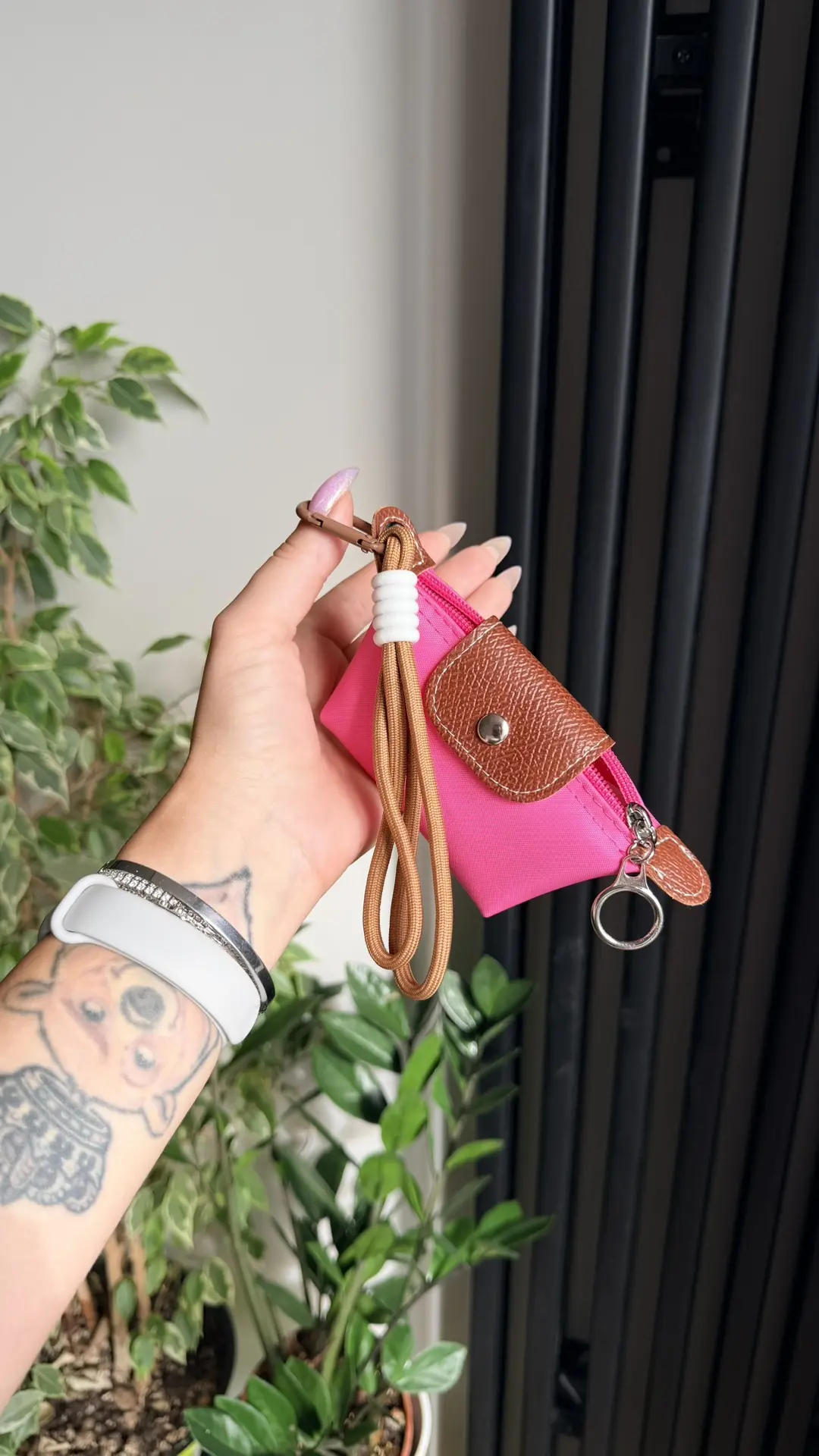 Самый милый обвес в стиле longchamp был найден в Галамарт всего за 200₽ 💙

Обожаю такие милые наход