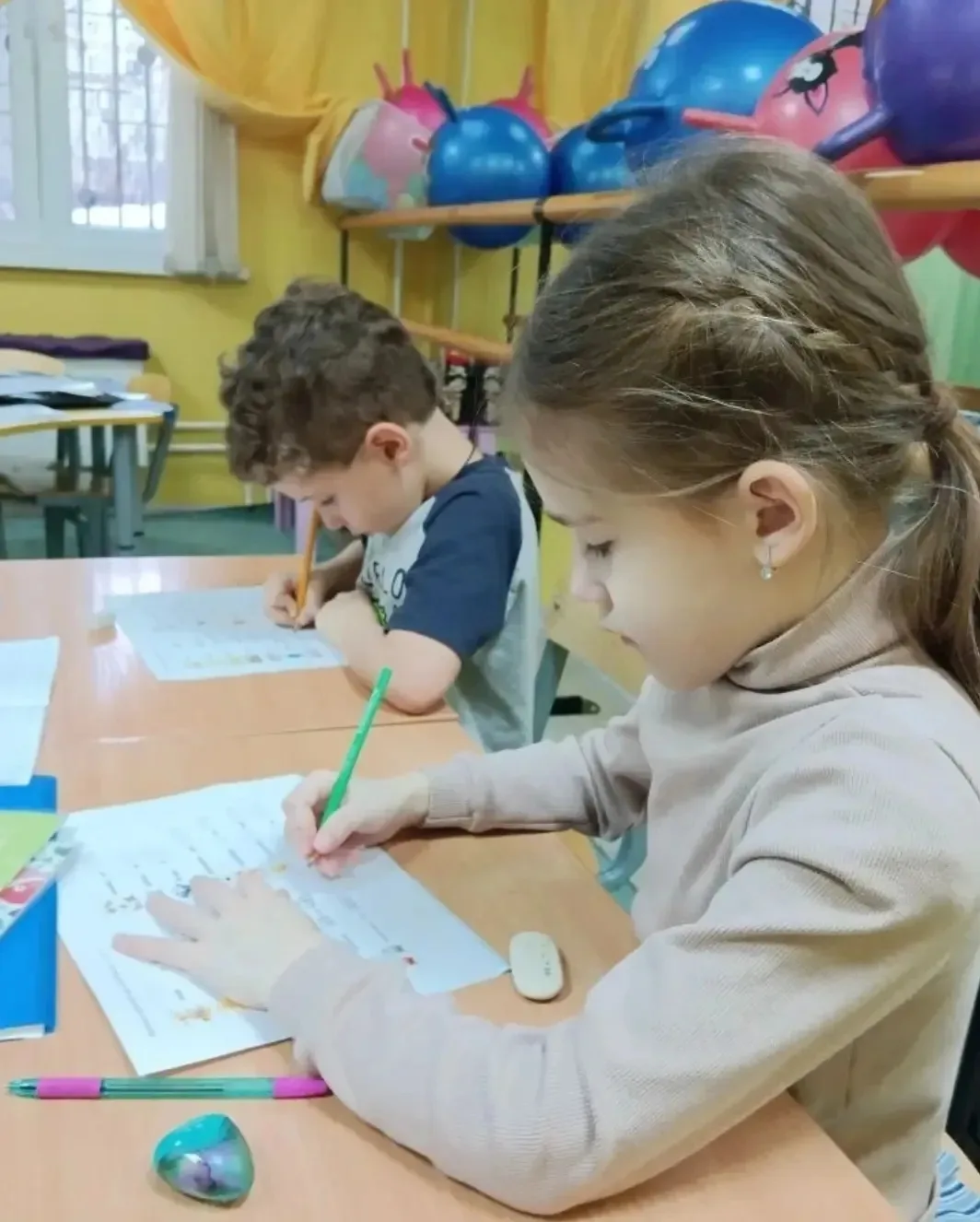 Мой сын за лето забыл как пишется буква "Э".🤯