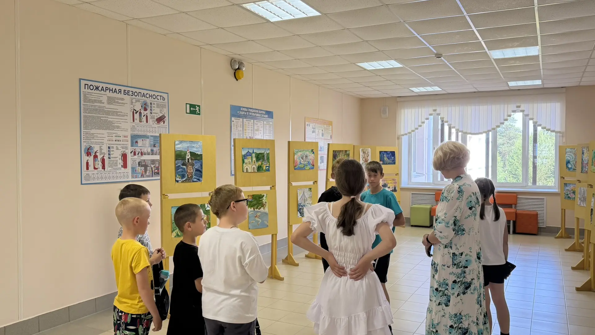 ✨ Экскурсия в образовательный центр «КРЫЛЬЯ» ✨

Ребята из школьного лагеря посетили образовательный 