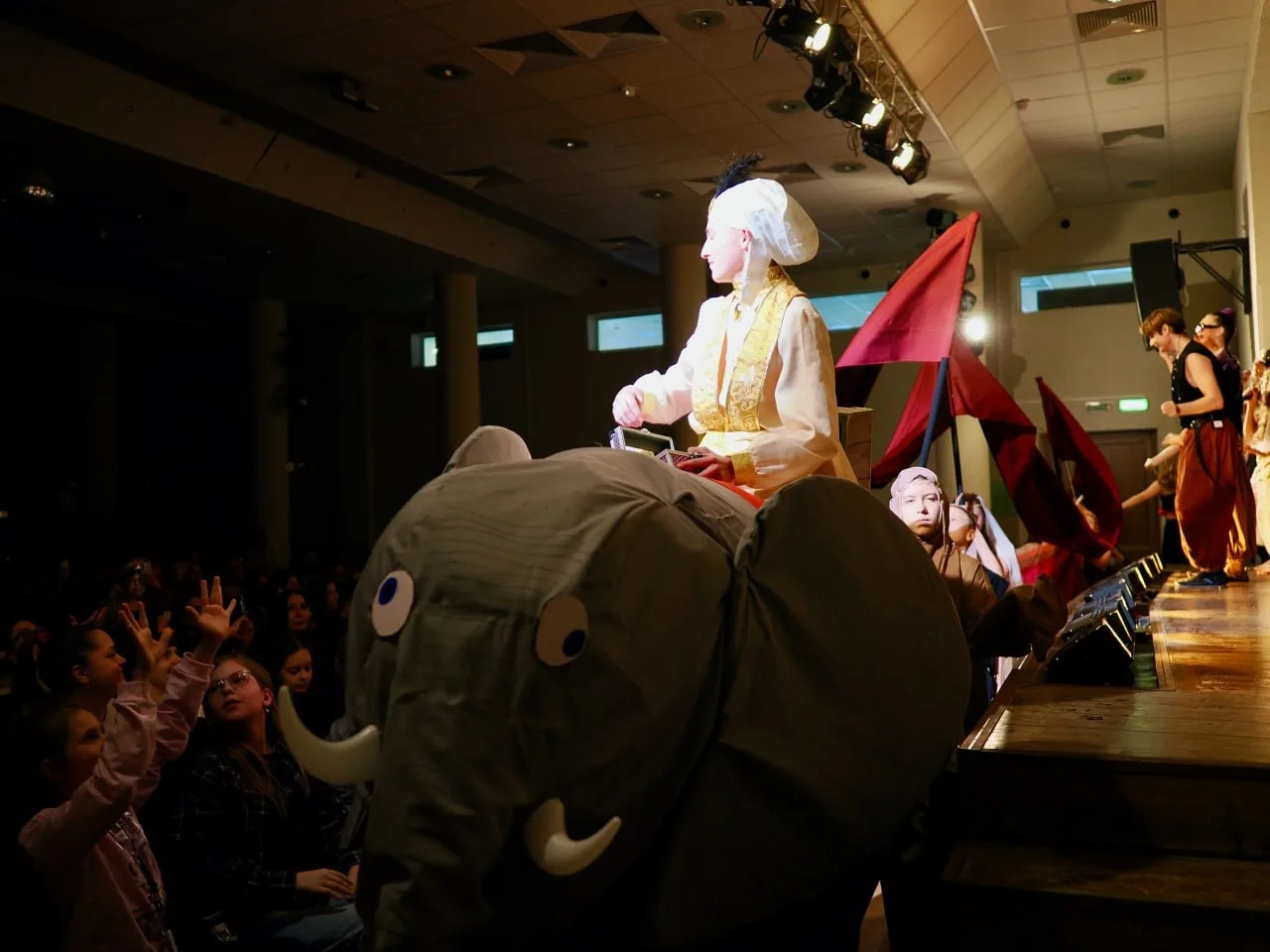НАШИ В ФИНАЛЕ! 🎭 Спектакль «НЕ Аладдин» стал финалистом Московского театрального фестиваля-конкурса 