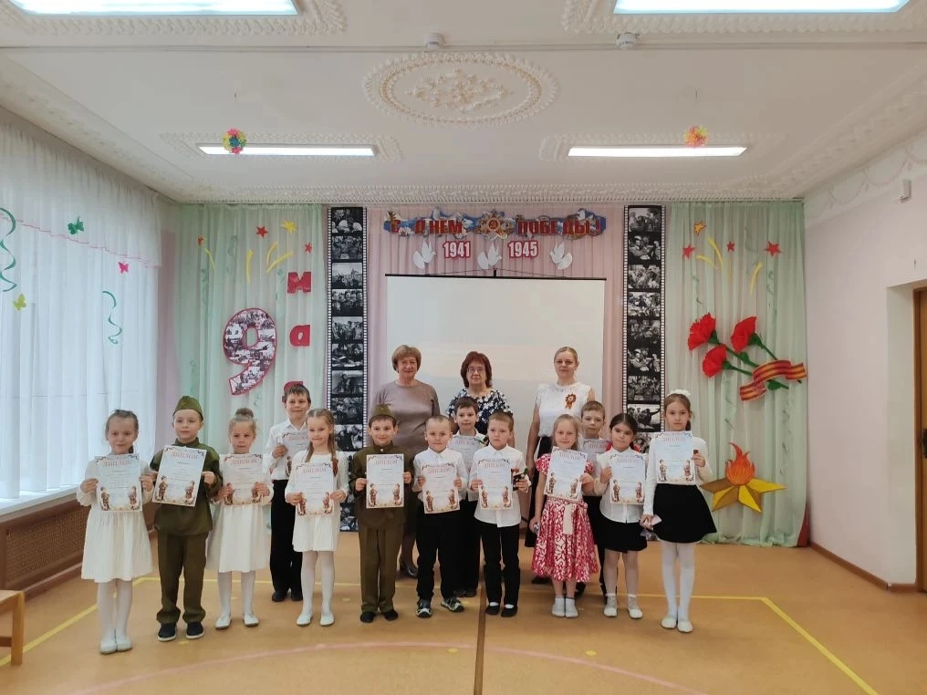 Сегодня, 07.05.2026 г. в нашем саду состоялся конкурс чтецов «Мы этой памяти верны... », приуроченны