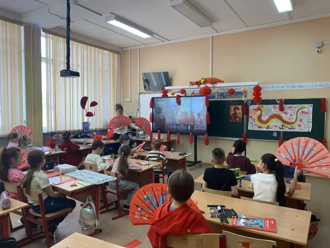 День китайского культуры в #школа17 Продолжение следует…