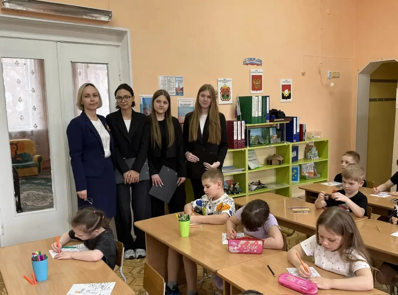 ОТ ДЕТСКОГО САДА ДО ИНЖЕНЕРА  🧶 Кажется, что детский сад и школа - это два разных мира. Но мы уверен