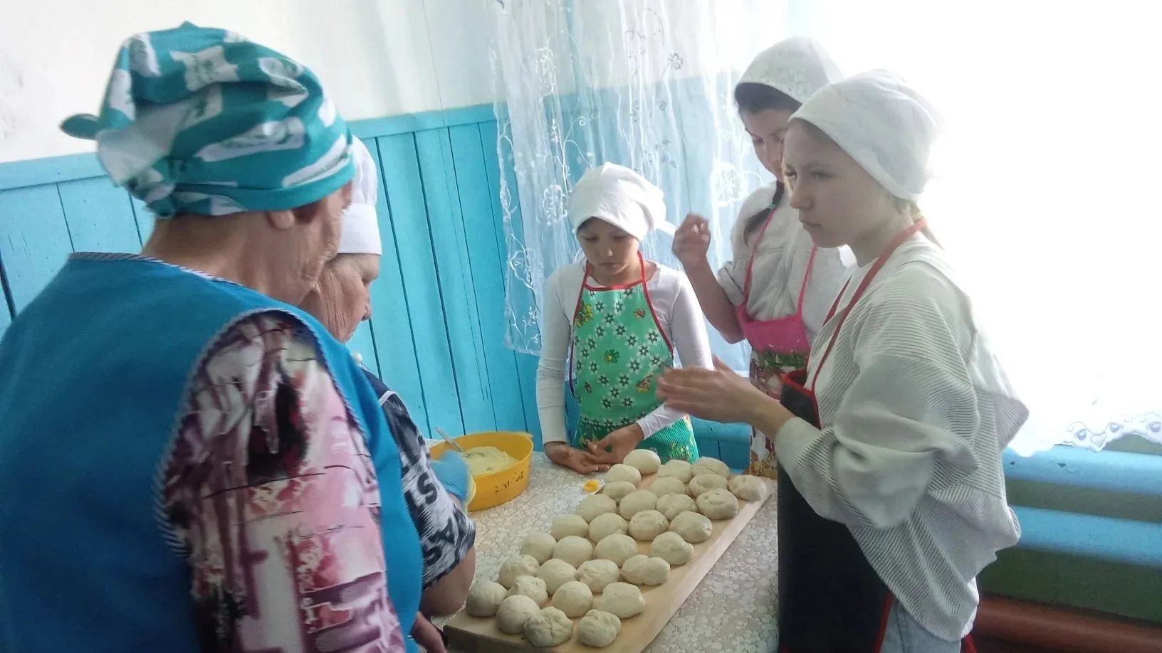 🥮Мастер-класс «Я пеку пироги»

🧑‍🍳Девочки детского оздоровительного лагеря «Солнечный» школы № 8 