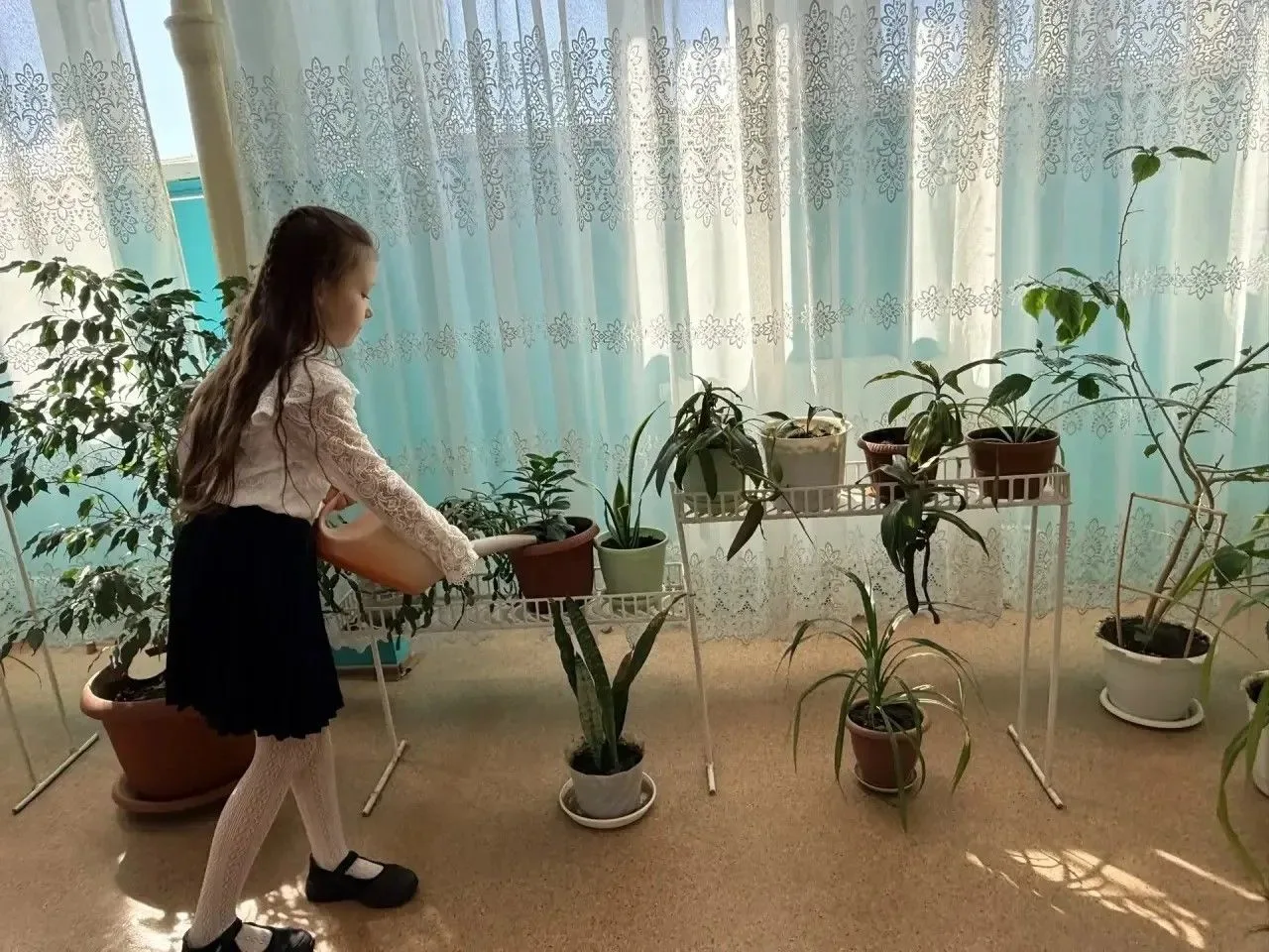 🌿 День Эколят в нашей школе: заботимся о природе вместе! 🌍  В начальных классах прошли увлекательные