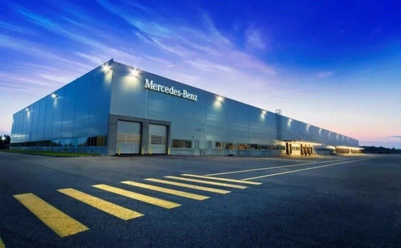 "Логика молока" может купить бывшую площадку Mercedes.