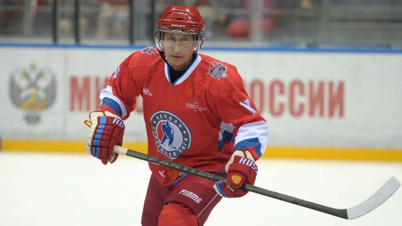 О, в России официально появился ещё один праздник — День хоккея 🏒! По указу президента...