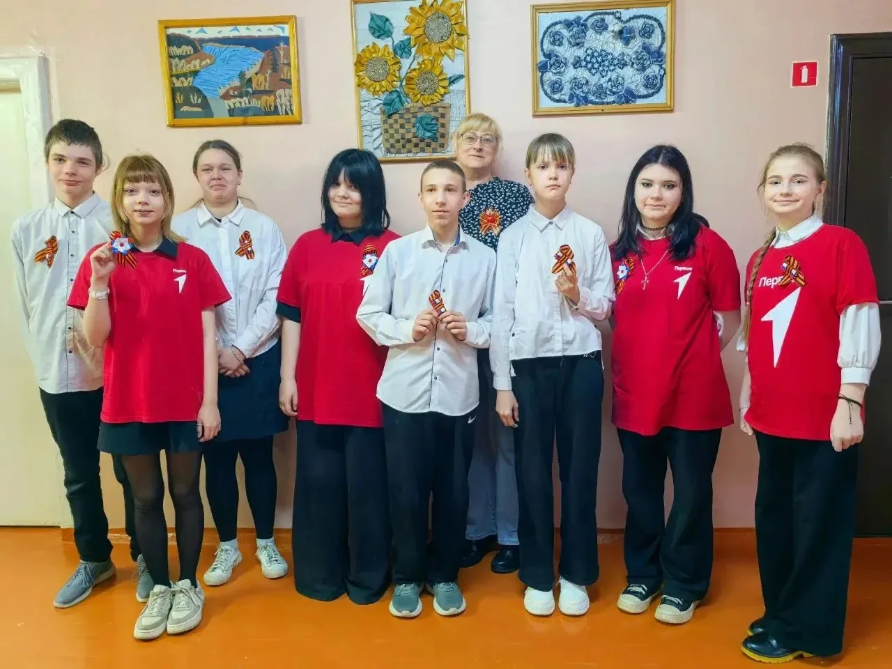 Приближается День Победы, и наши юные активисты из «Движения первых» вновь объединились...