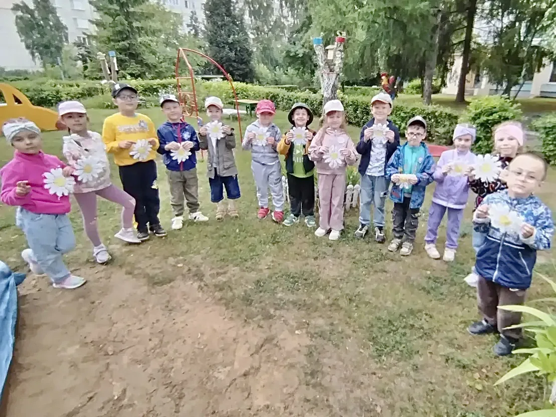 Еще немного добрых фотографий с мероприятий в честь праздника.