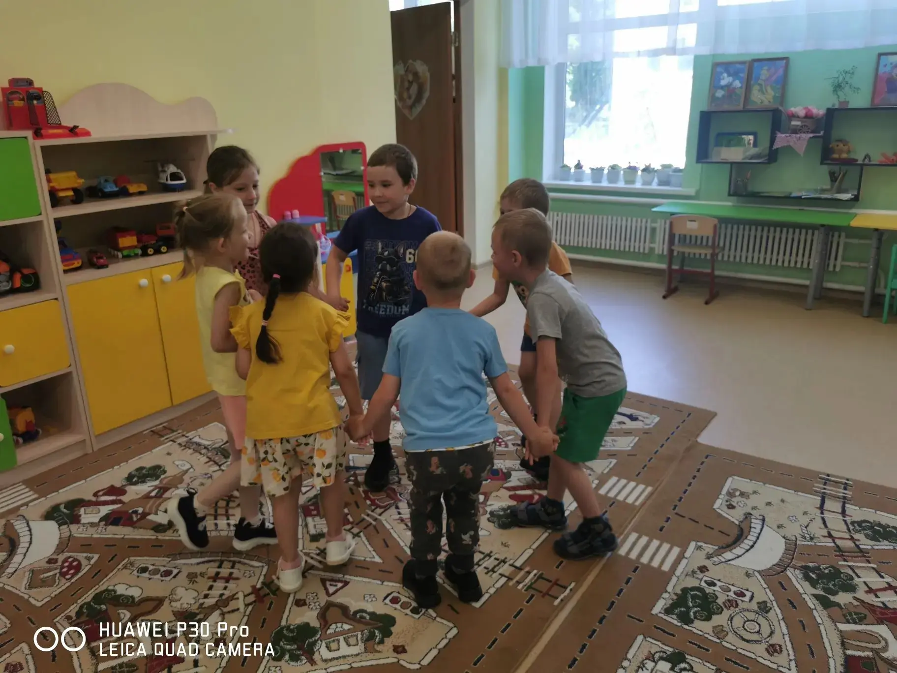 В преддверии Дня России в нашей группе царила особая атмосфера. Мы решили отметить этот...