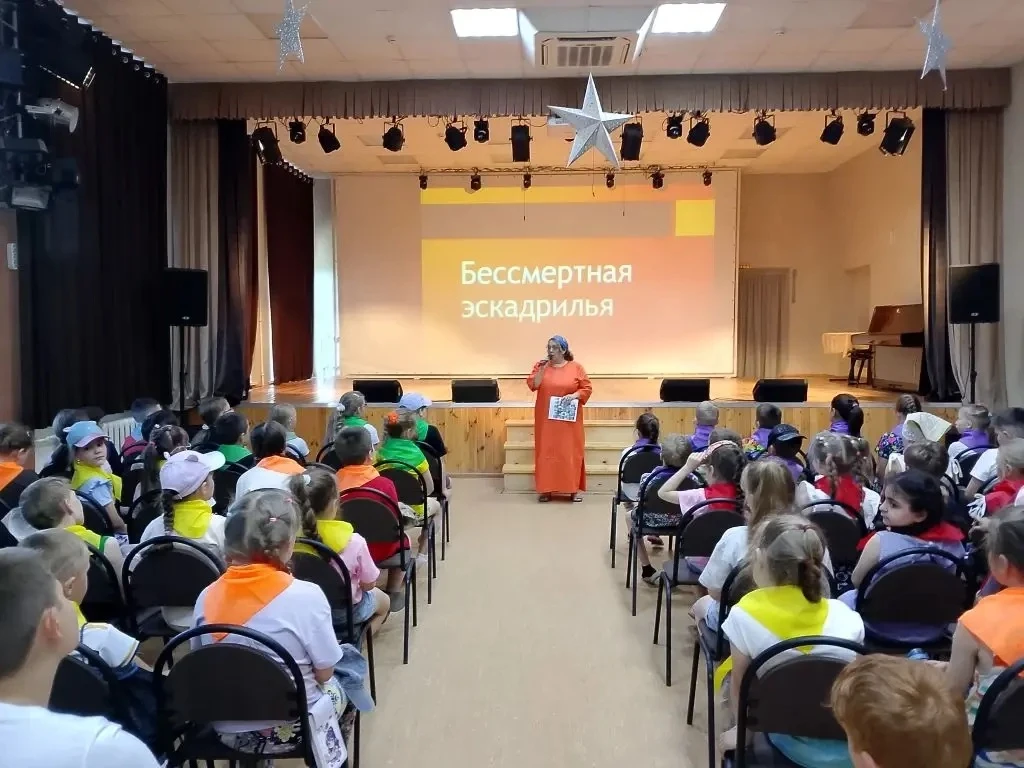 ☀️Новости из лагеря «Солнышко»
✨ В Центре «Созвездие» в рамках программы "Занимательное лето" для ре