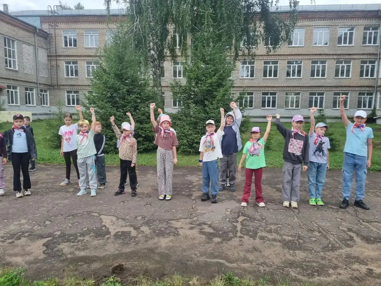 🎉В школьном оздоровительном лагере «Росинки» проходит акция «Здоровье — твоё богатство»! 🎉
Мы кажд