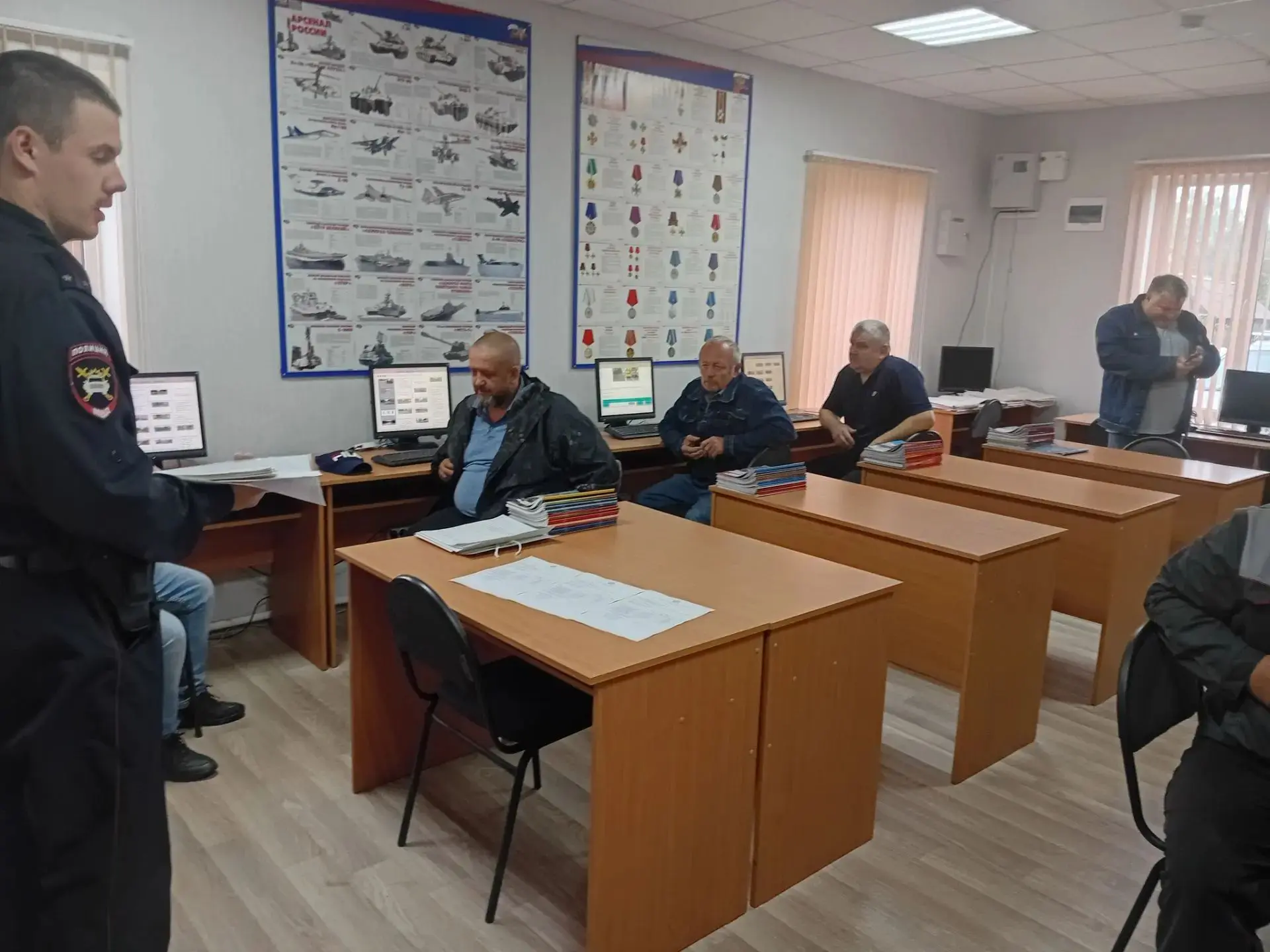 К новому учебному году в Тисульском автотранспортном предприятии проводится дополнитель...