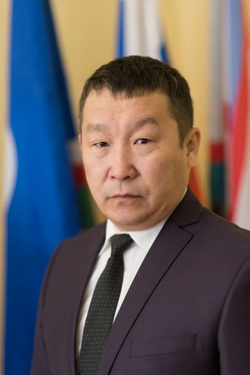 Дмитрий Садовников избран главой города Якутска