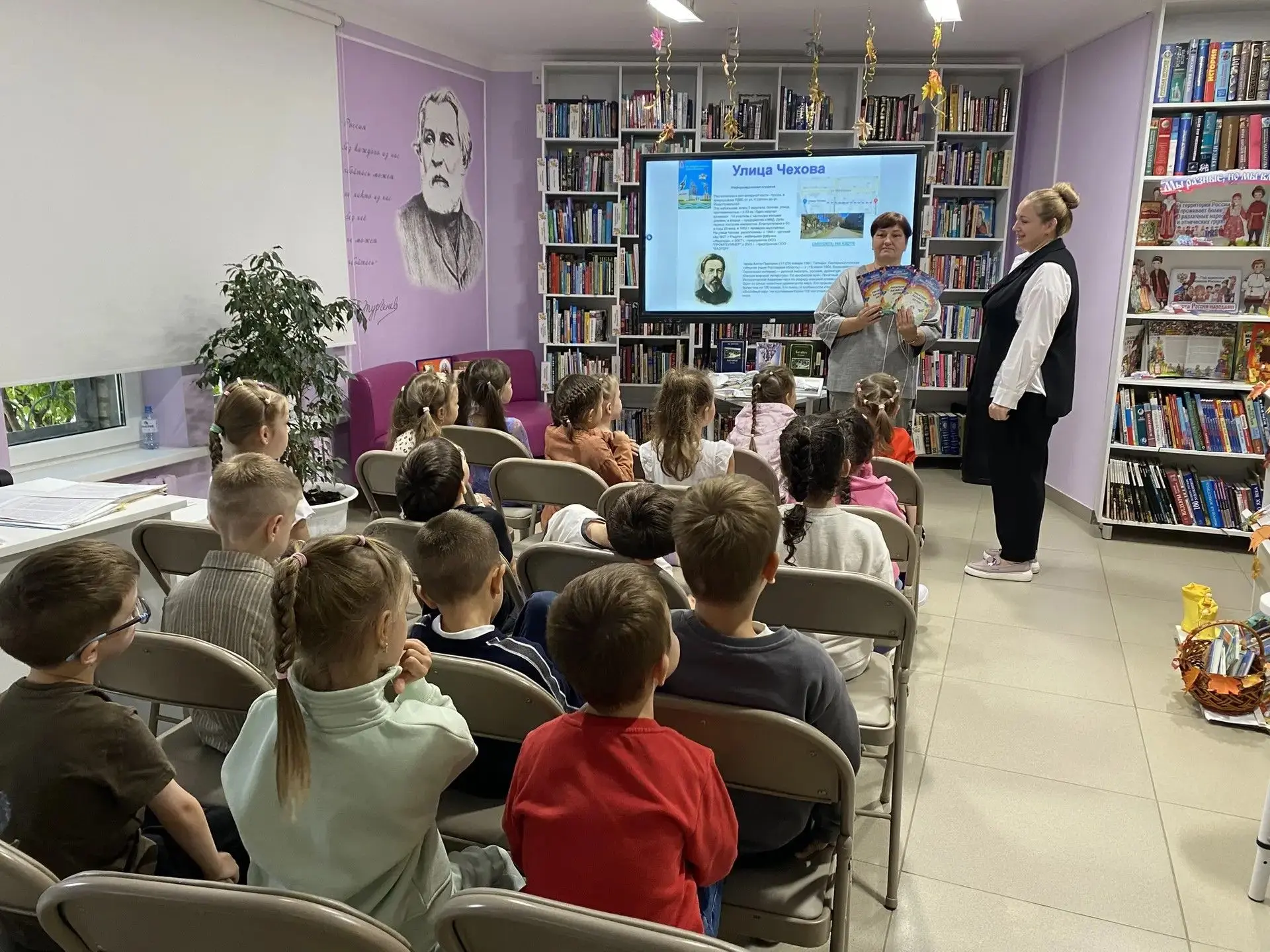 Маленькие краеведы: как подготовительная группа МБДОУ N 35 совершила видеопутешествие в...