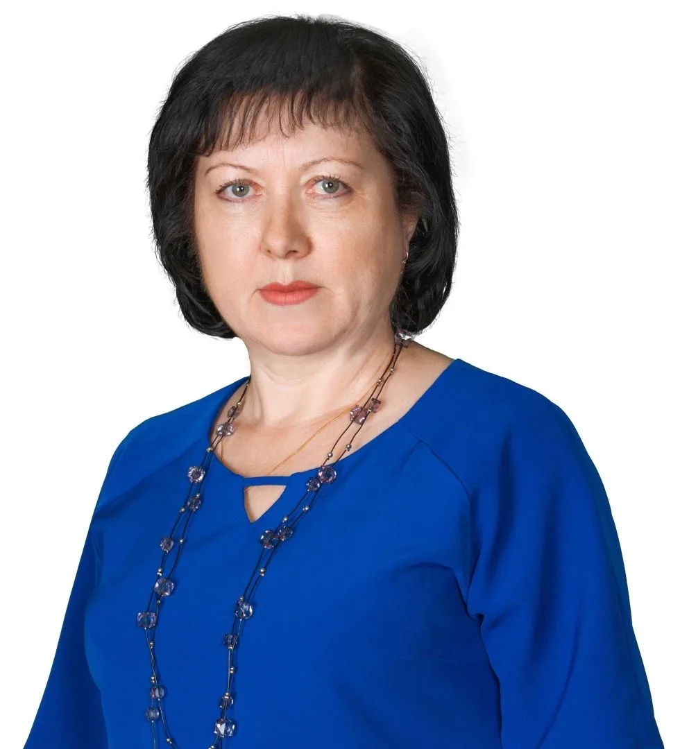 🎉🥳Сегодня мы хотим поздравить с Днем Рождения учителя русского языка и литературы Несветайло Ирину В