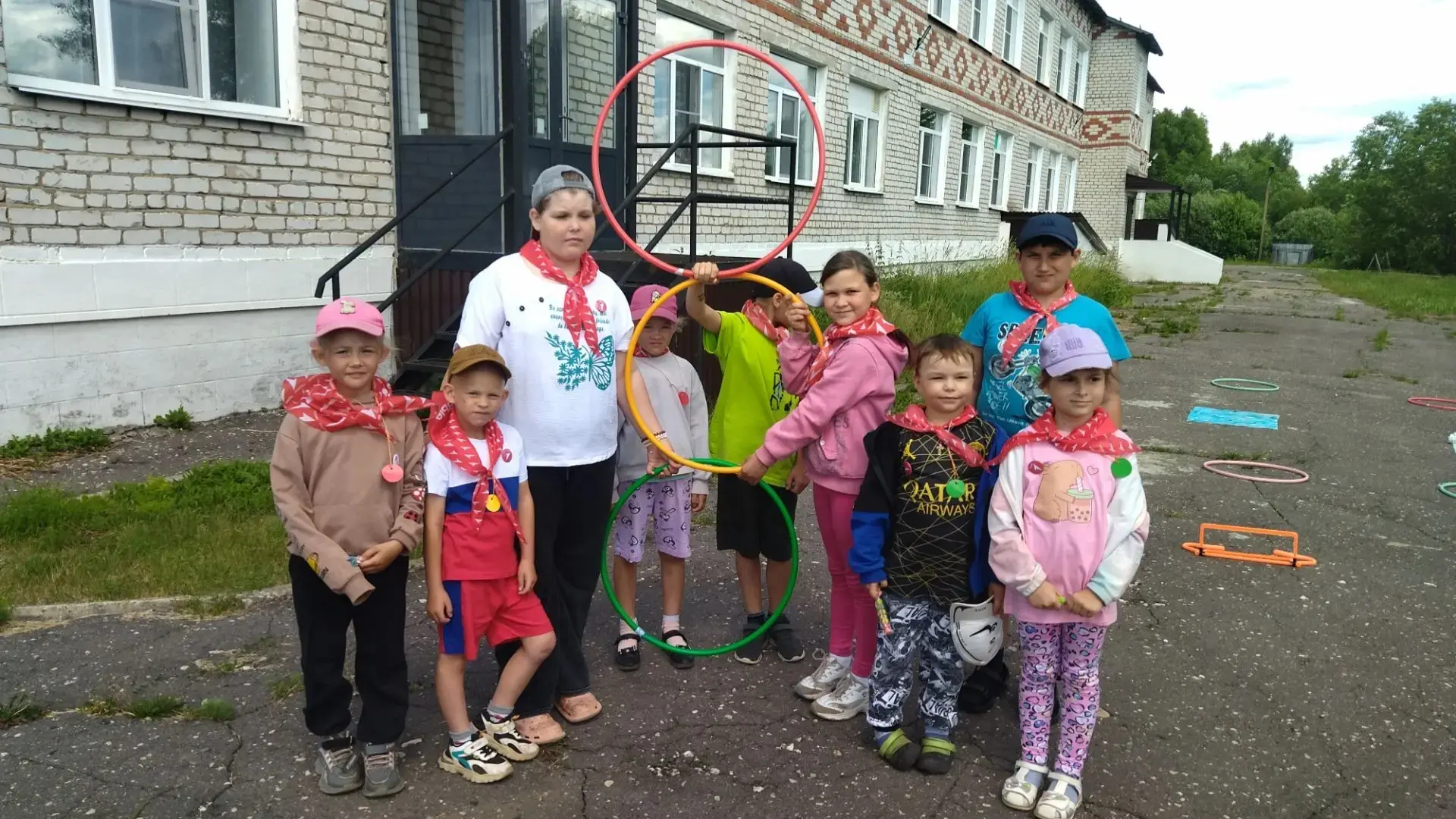 ❤️ ДЕНЬ 12: БЛАГО ТВОРИ! – ДОБРО СВОИМИ РУКАМИ

Двенадцатый день смены «Смена Первых: Первооткрывате