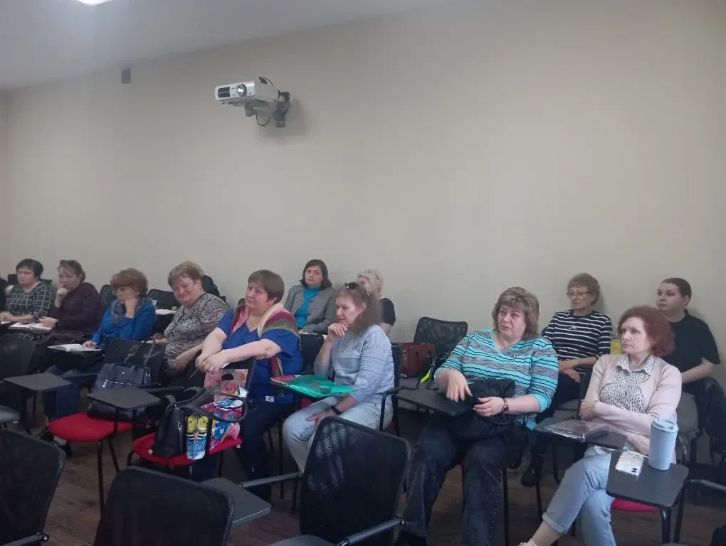 📚 Эффективное взаимодействие и развитие профессиональных компетенций педагогов  Для педагогов СОШ № 