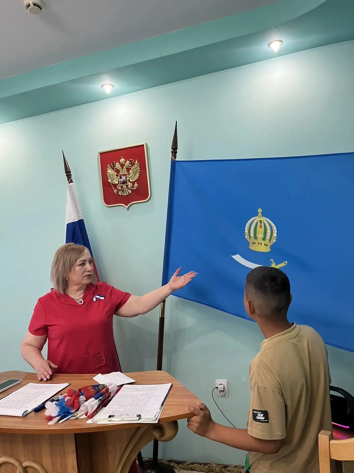 В преддверии Дня России в отделе службы ЗАГС Астраханской области по Красноярскому району в рамках р
