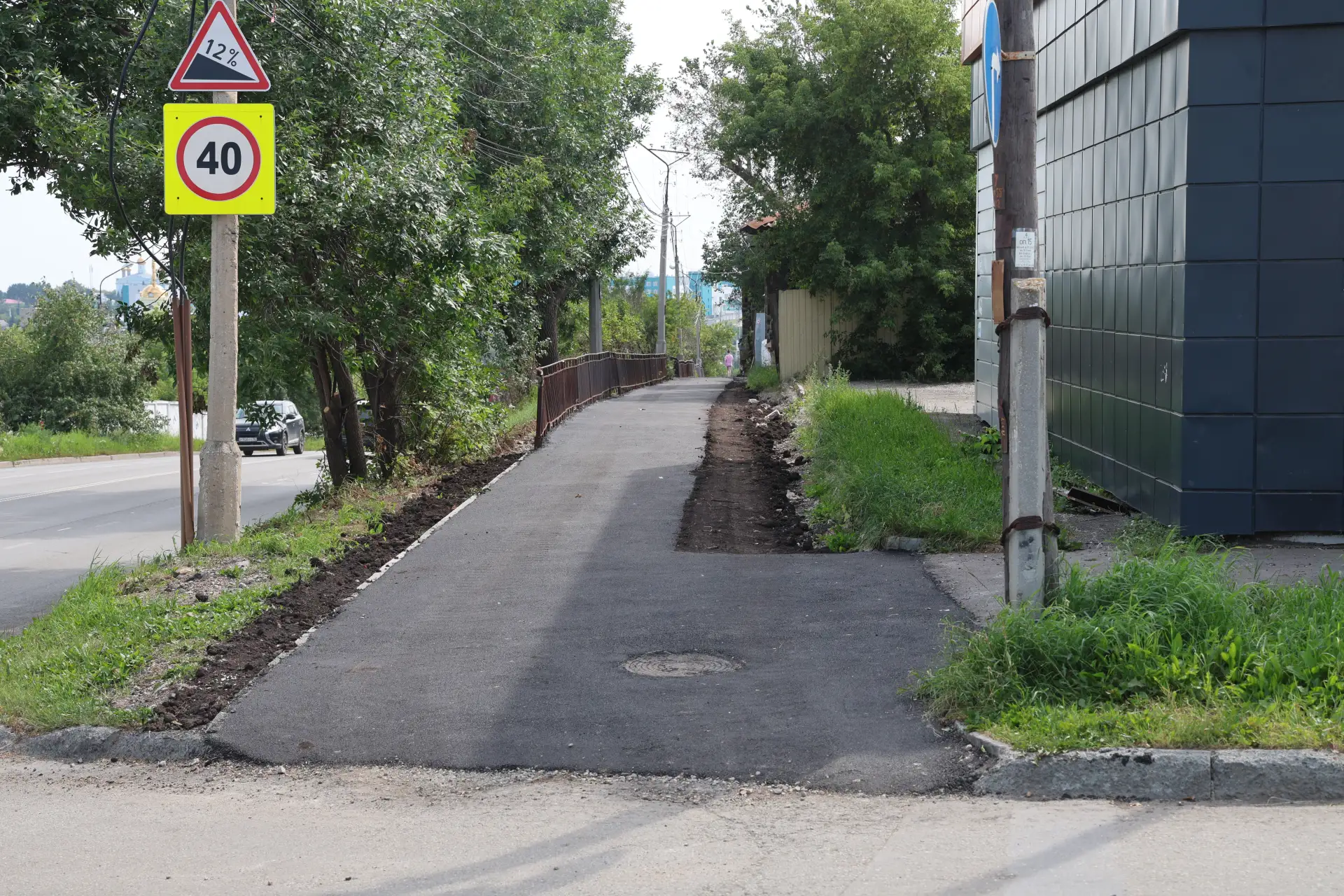 Вот так выглядит участок тротуара длиной около 150 метров, который обновило АО «Горвнешблагоустройст