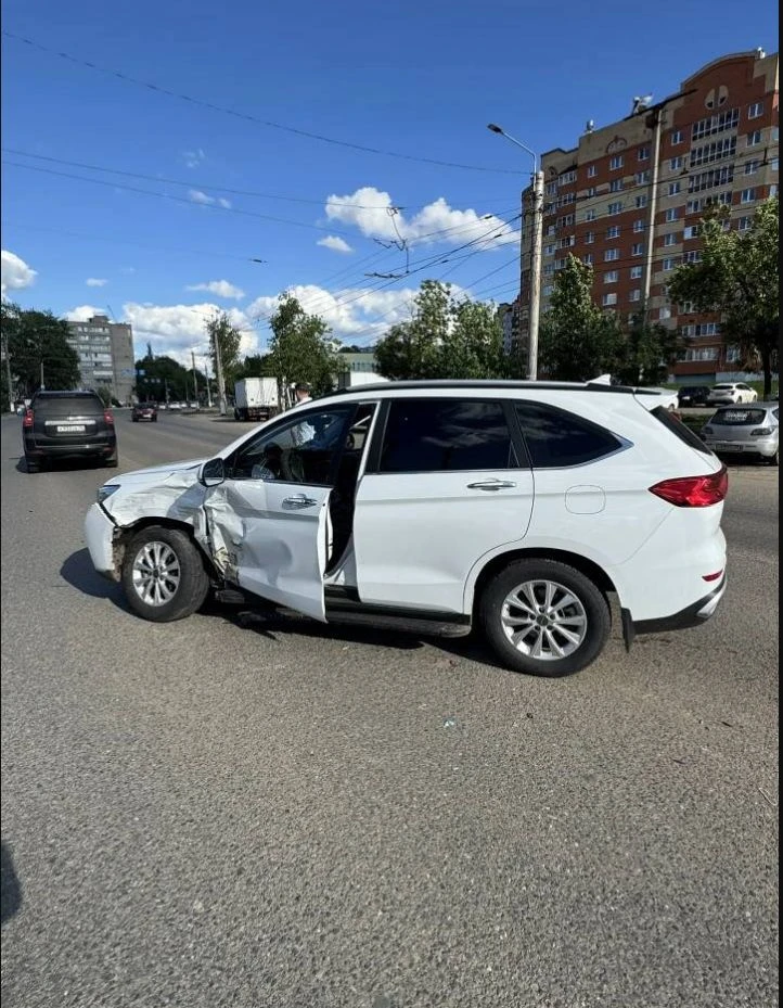 🛑 Три человека пострадали в трех ДТП на дорогах Саранска днем 16 июня

Первое столкновение, как соо