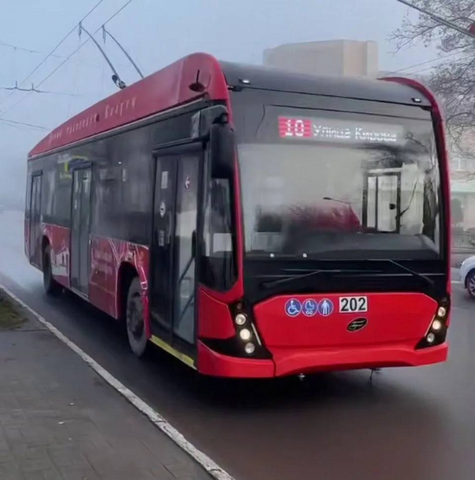 ▪️Женщина пострадала в ДТП троллейбуса и самосвала