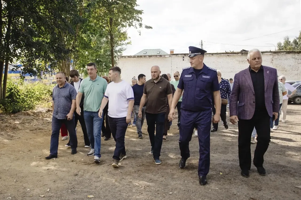 Встретились с жителями Каширы-2. Обсудили текущие вопросы микрорайона, а ключевой темой...