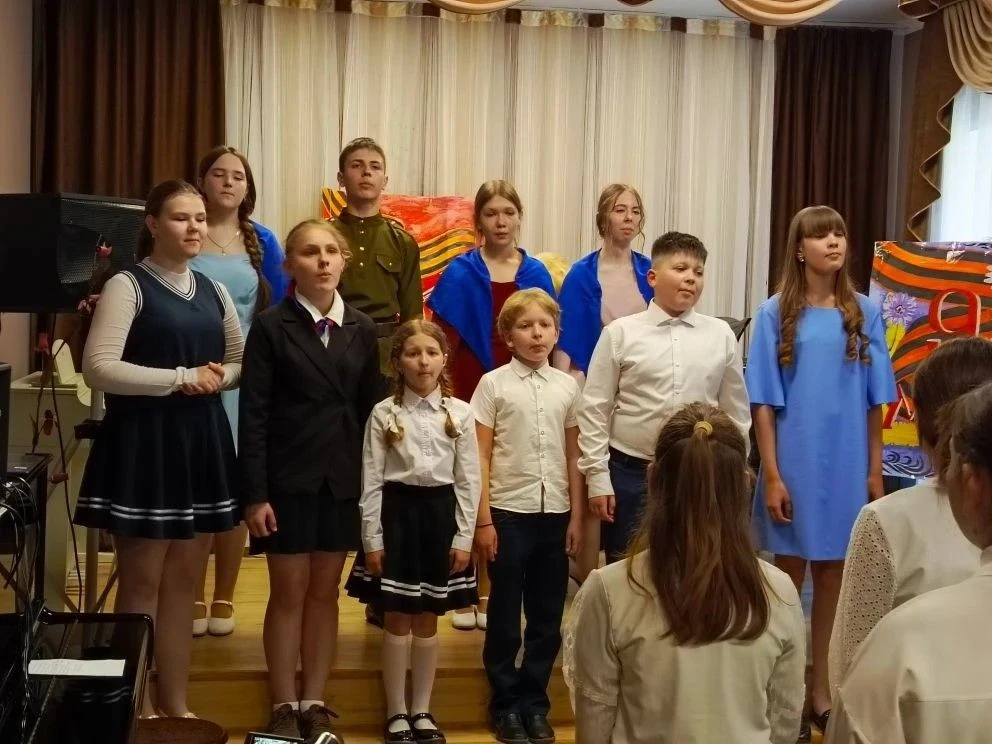 Сегодня в актовом зале Пристенской ДШИ им. В.Гридина прошло мероприятие "Опаленные войн...