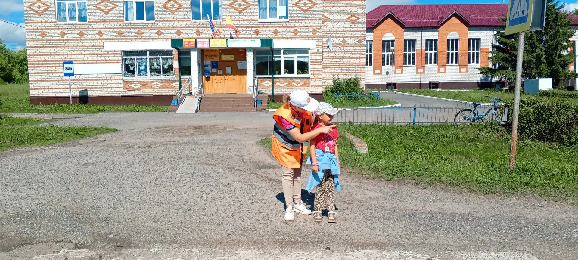 #ЛетнийРодительскийПатруль
#МАОУАндреевскаяООШ
#ИбресинскийМО #БезопасноеЛето
Семья Даниловых присое