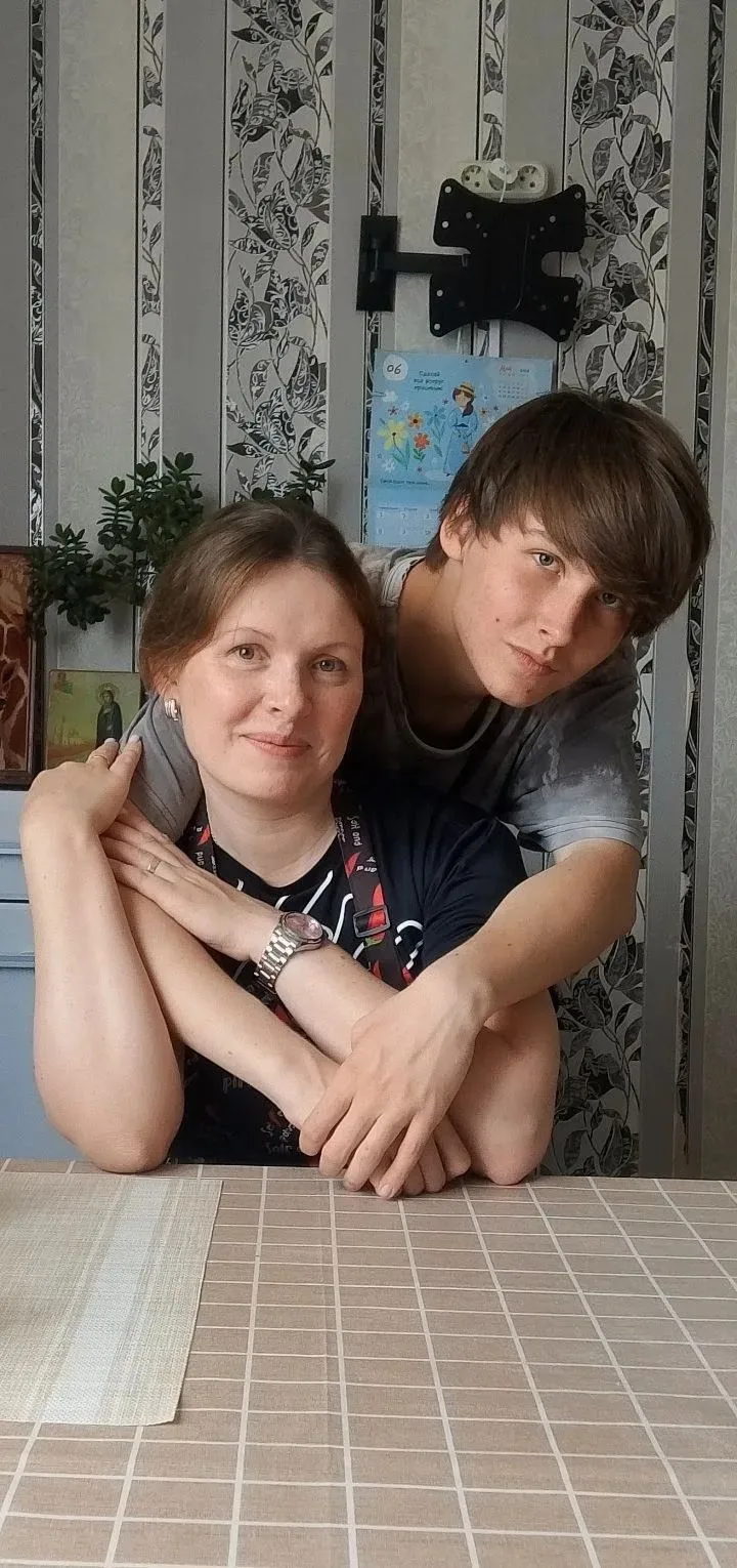 Студент группы С-256 Дима Кривецкий участвует в конкурсе «Арт-лето: краски и кадры твоих каникул»

С