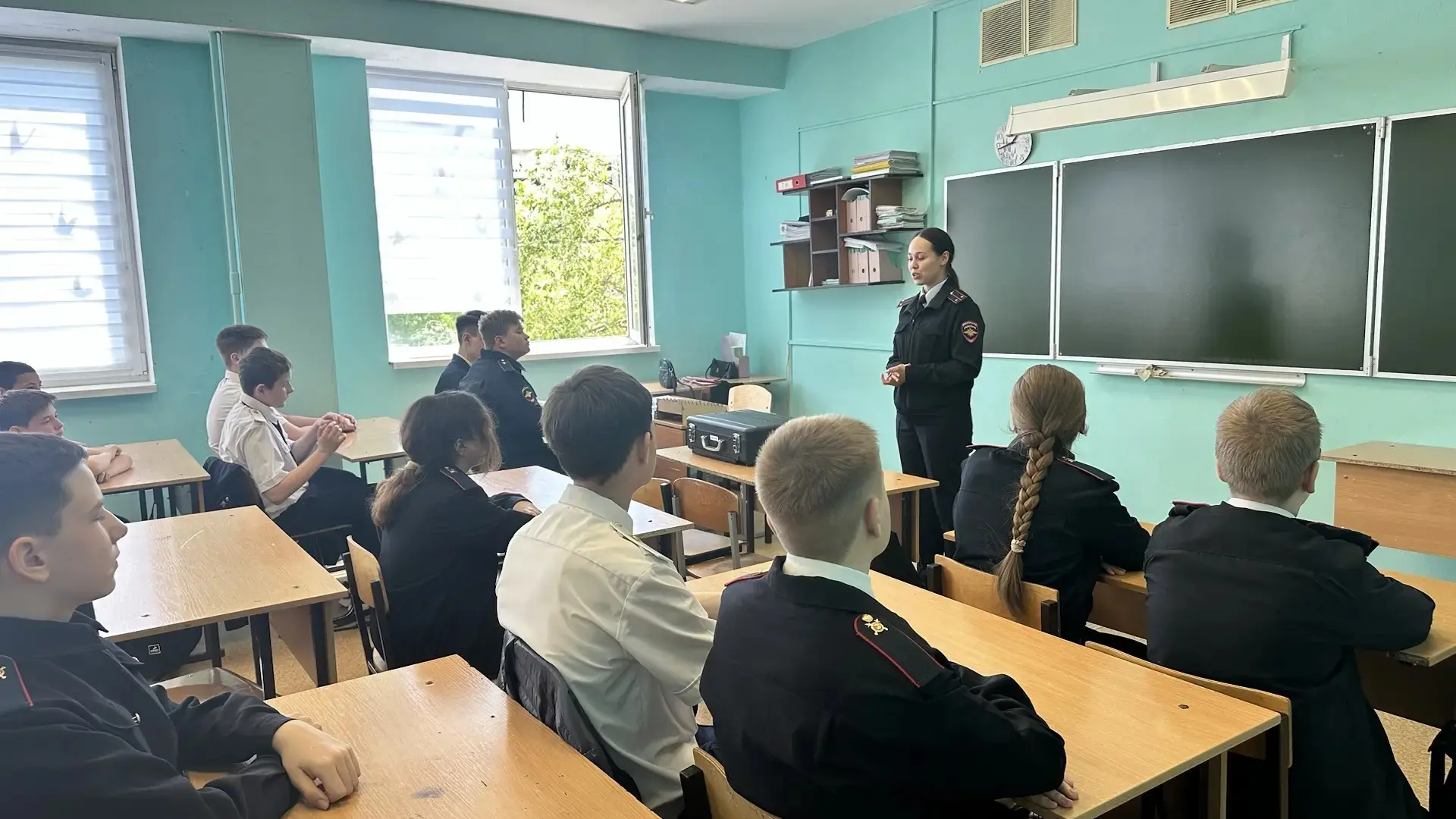 🔥 НАСТОЯЩАЯ КРИМИНАЛИСТИКА — В ГОСТЯХ У КАДЕТ!  В МБОУ СОШ №29 им. Ю.В. Амелова для кадетов 7М класс