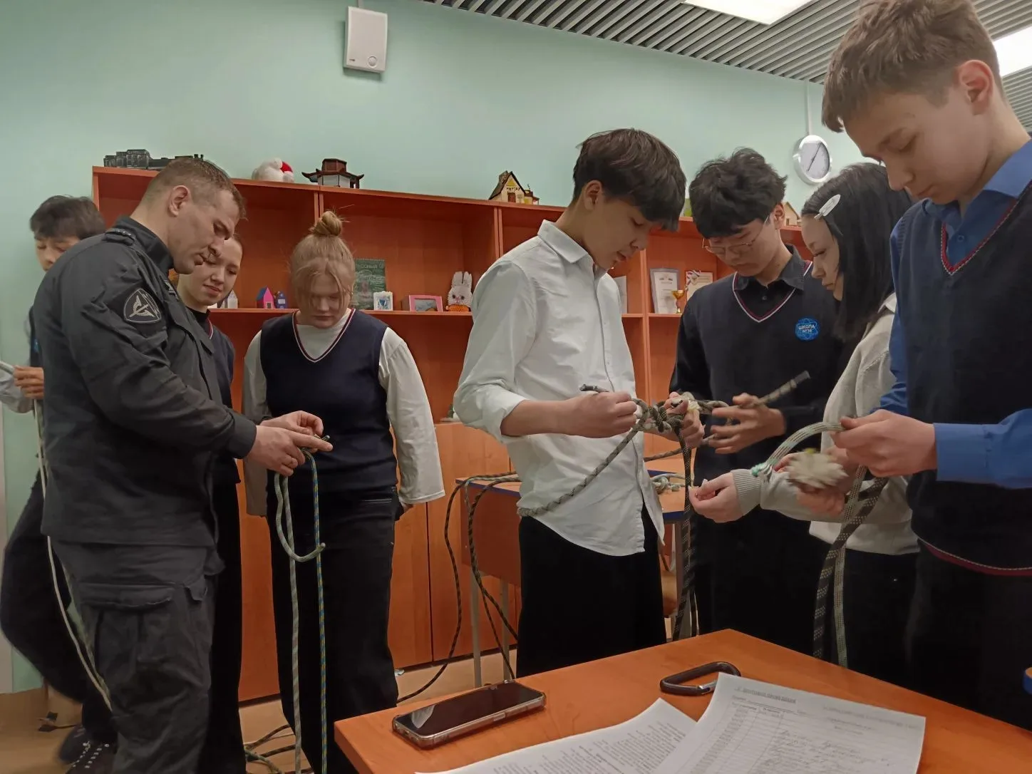 🧗‍♂️ Покоряя новые высоты!  В рамках внеурочной деятельности для учеников параллели 8-х классов прош
