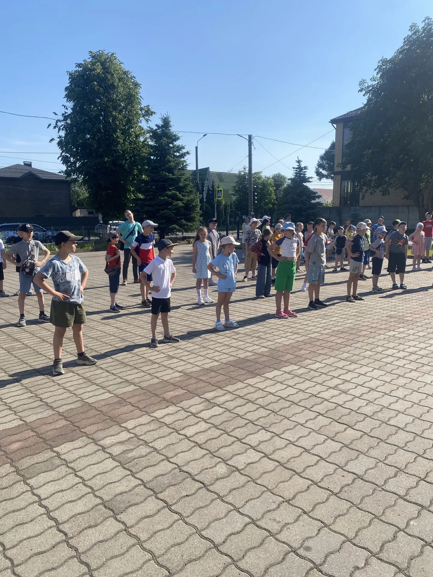 🌈ВСЕМИРНЫЙ ДЕНЬ ОКЕАНОВ 

✨ Сегодня, 8 июня, день начался с общего сбора «Здравствуй, Радуга!», бод