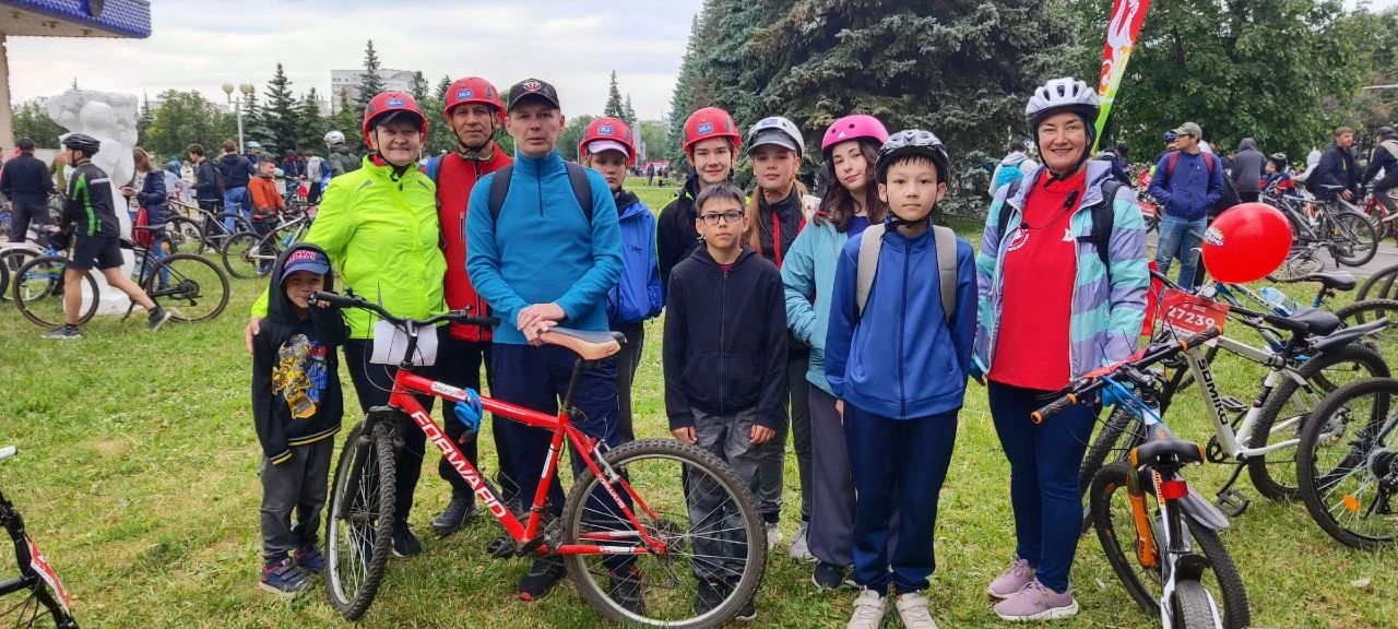 🚴‍♀ Воспитанники Дворца детского творчества им. Комарова проехали более 10 километров на «Альфа Дне