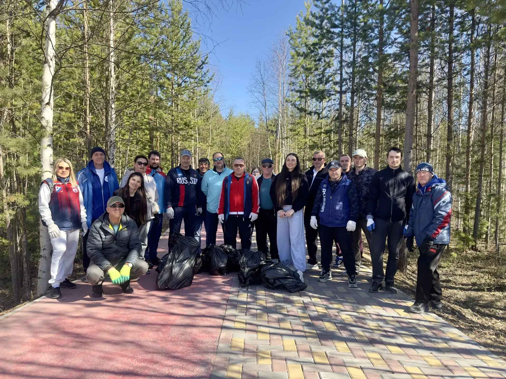 🌱29 мая 2026 года сотрудники спортивной школы "Олимп" приняли участие во Всероссийском субботнике🧹