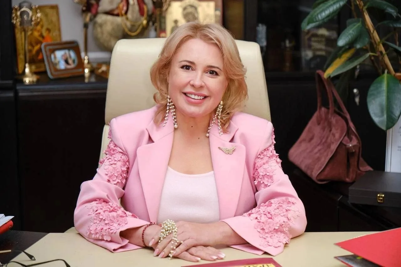 ⚡⚡️ Мэр Ялты Янина Павленко сложила полномочия спустя 6 лет работы.