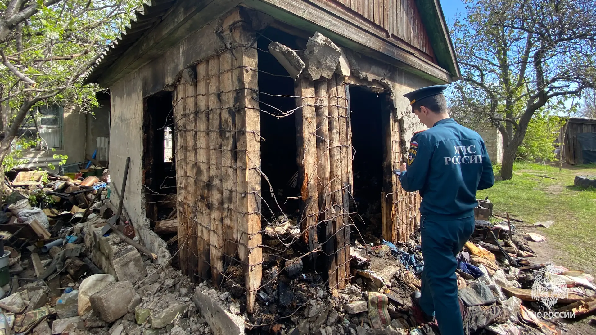 Пожар в пгт. Бугаевка унес жизнь женщины  Возгорание произошло в летней кухне на частном подворье по