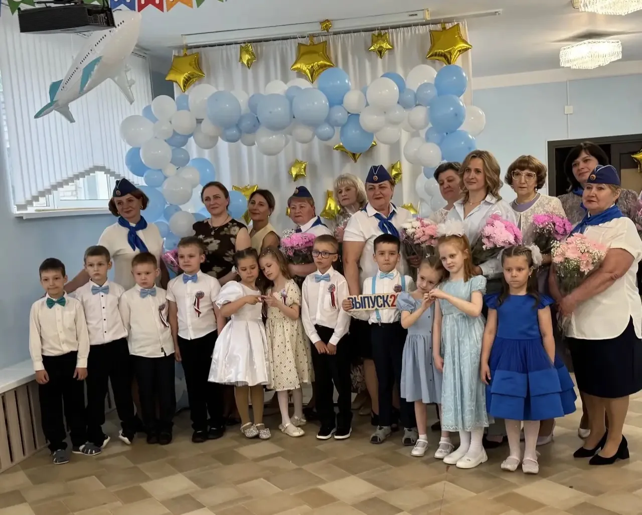 🌺29 мая в логопедических группах «Чебурашка» и «Теремок» прошёл трогательный и зрелищн...