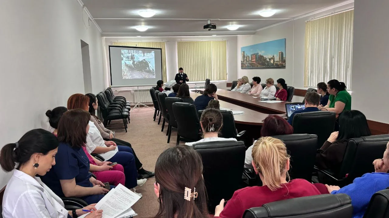 Вчера в ГАУЗ Республиканском офтальмологическом центре состоялась профилактическая лекц...