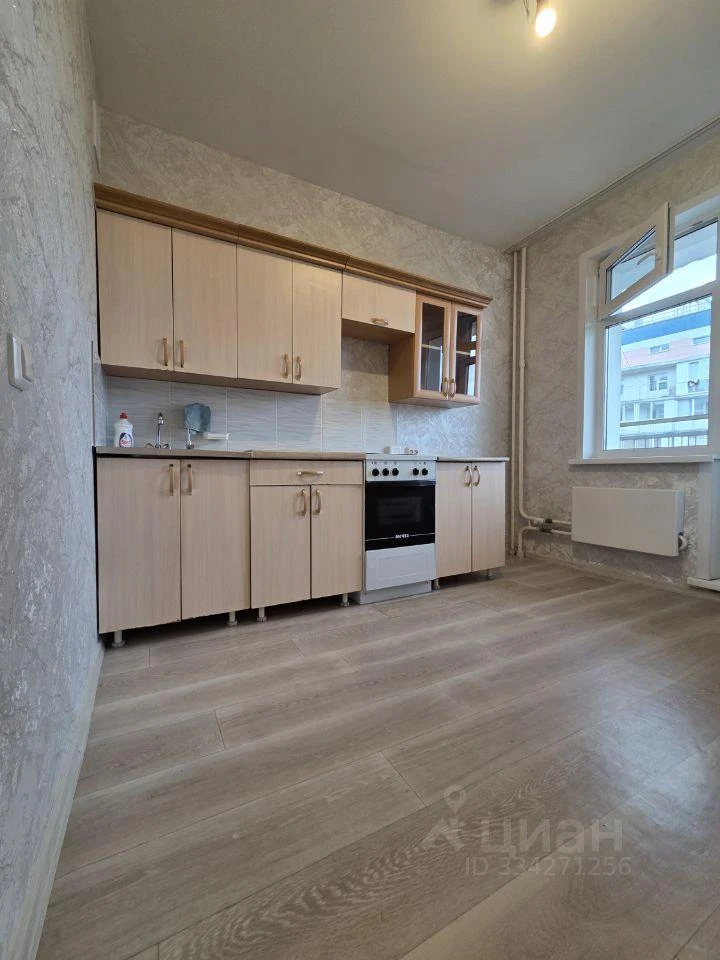 Сдам без посредников: 1-комнатная квартира, 37м²