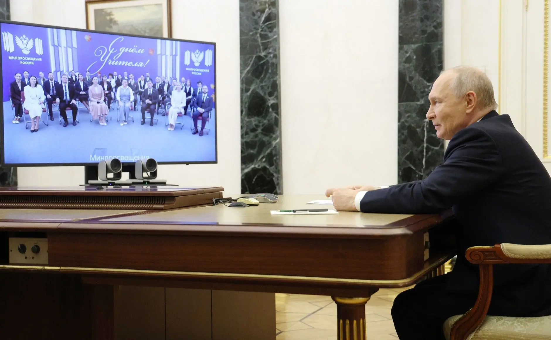 ☝️Учитель из Челябинска побывала на встрече Владимира Путина с педагогами