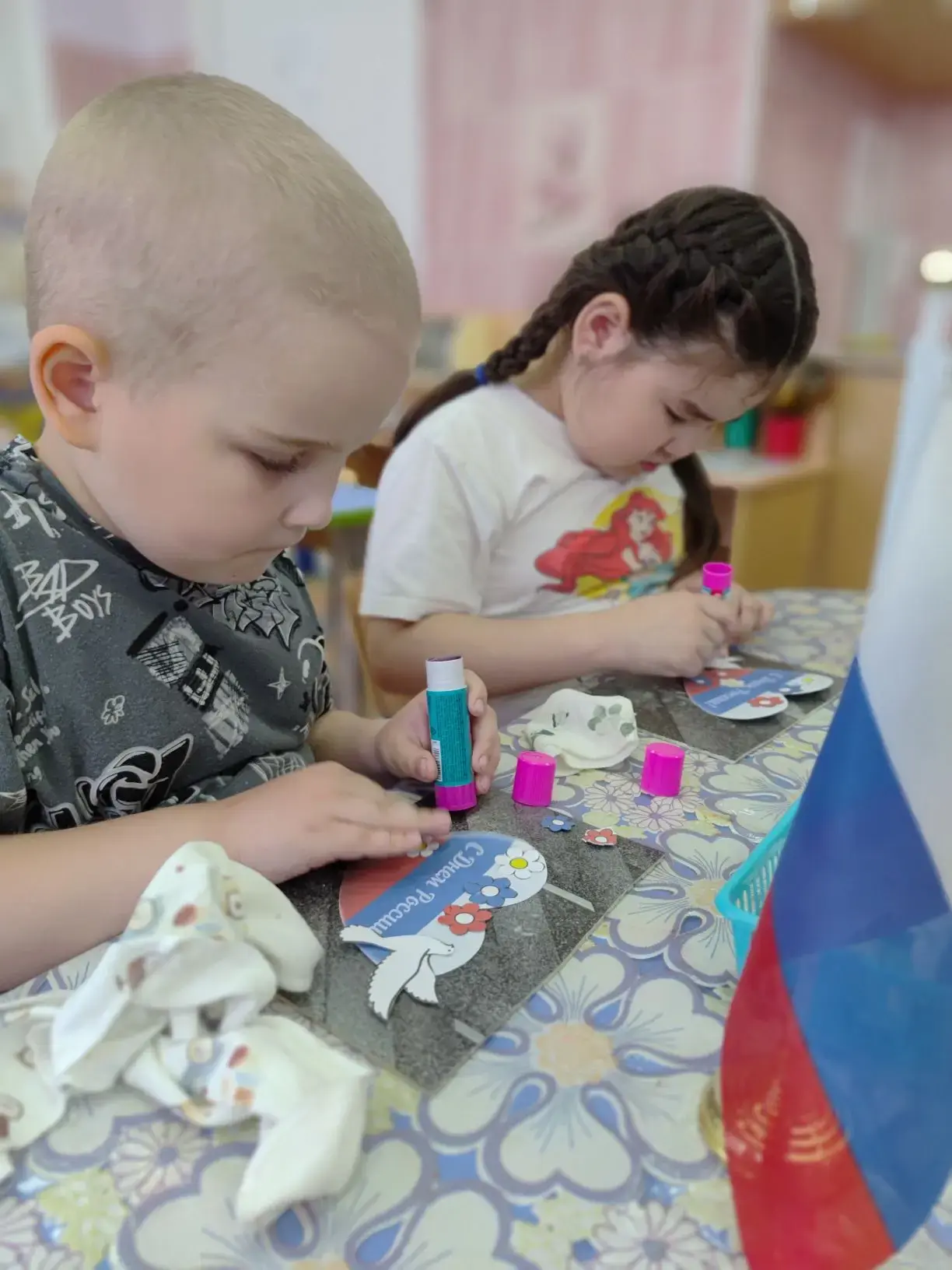 Приближается один из самых значимых государственных праздников — День России. Это прекрасный повод п