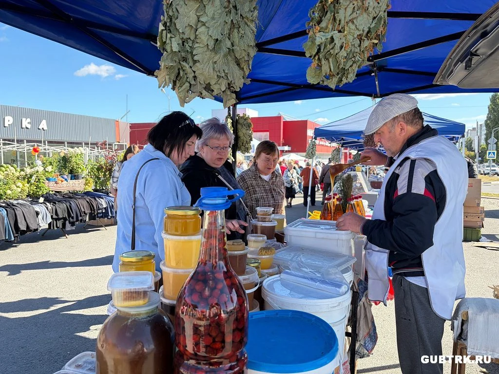 В преддверии Дня города в Губкине традиционно прошла выставка-ярмарка «Золотая осень»