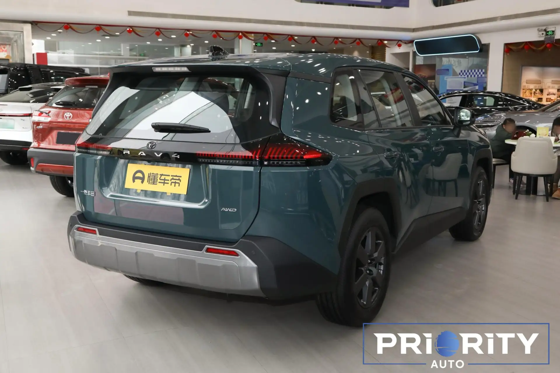 🇨🇳 НОВЫЕ АВТОМОБИЛИ ИЗ КИТАЯ  🛻 TOYOTA RAV4 2026 год — 4 330 000 руб Комплектация: Deluxe edition (р