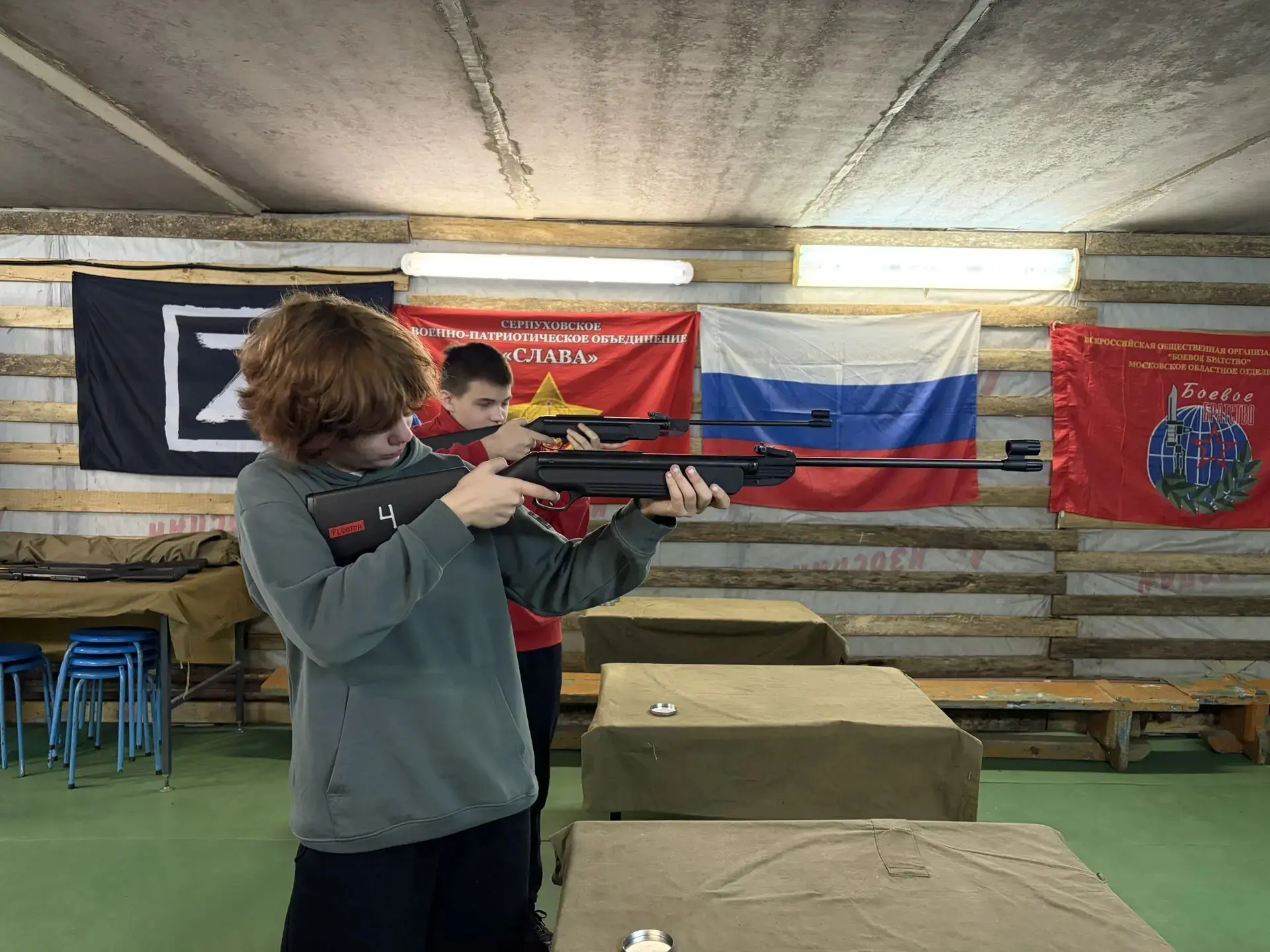 24 марта в стрелковом тире МБОУ «Центр непрерывного образования» состоялся муниципальный этап Всерос