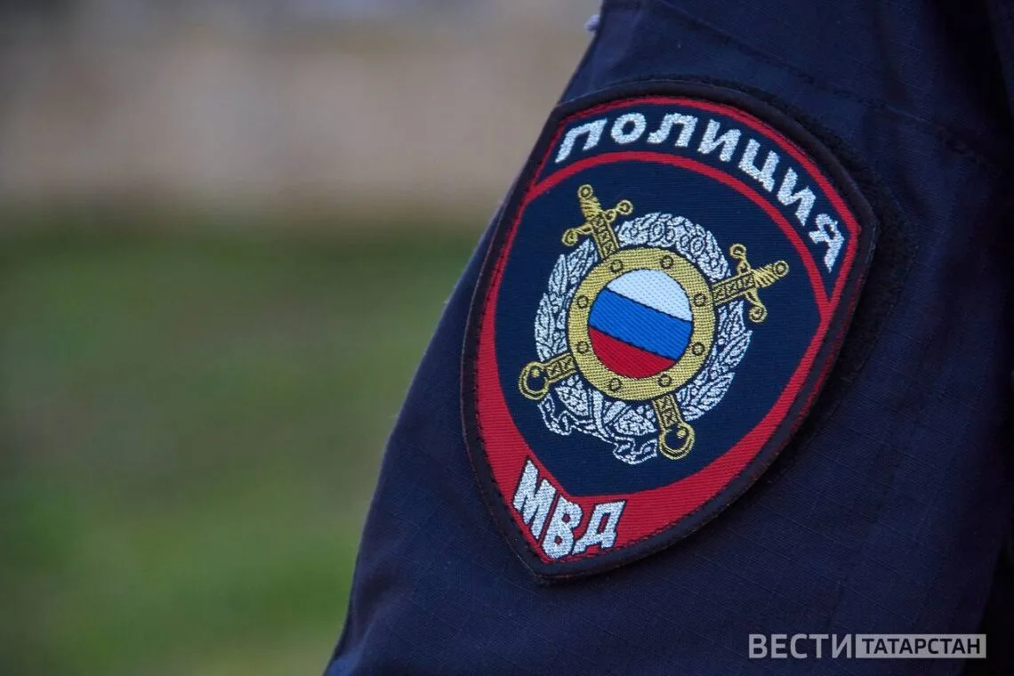 🔴В Казани полицейские изъяли у мужчины крупную партию гашиша

В Казани полицейские задержали 56-лет