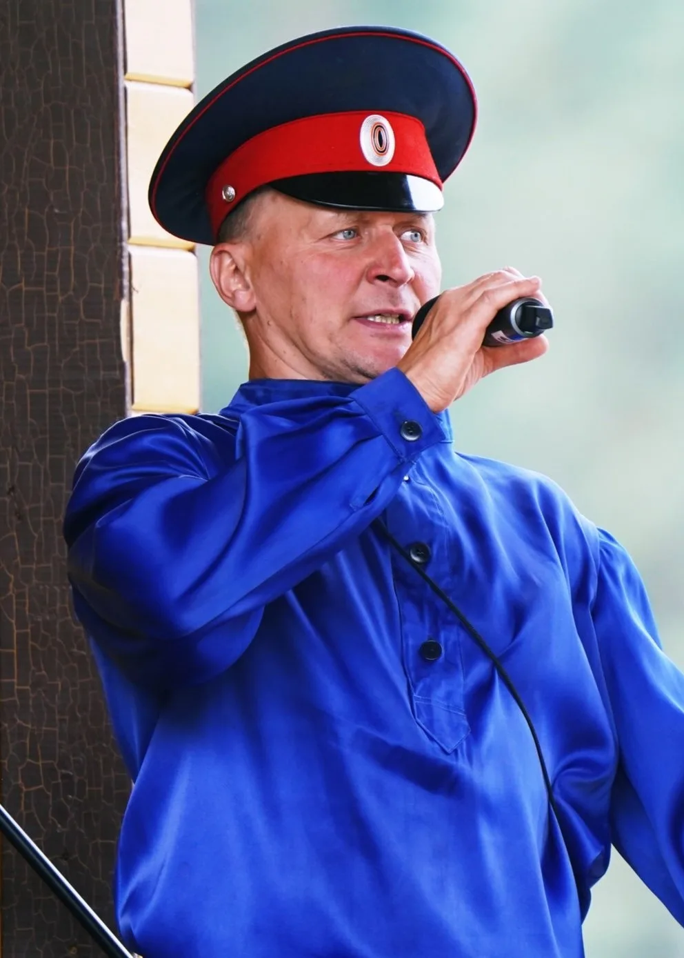 Рощинский центр культурного досуга поздравляет с днем рождения – вокалиста Народного фо...