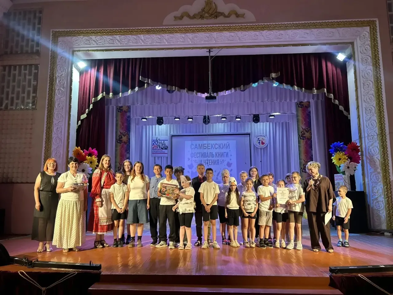 Пришкольный лагерь🎊
День 12.

Сегодня в нашем пришкольном лагере прошёл фестиваль книги и чтения! �