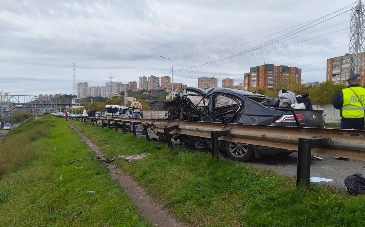 💬 19 раз штрафовали за превышение скорости водителя участника смертельной аварии на Ду...
