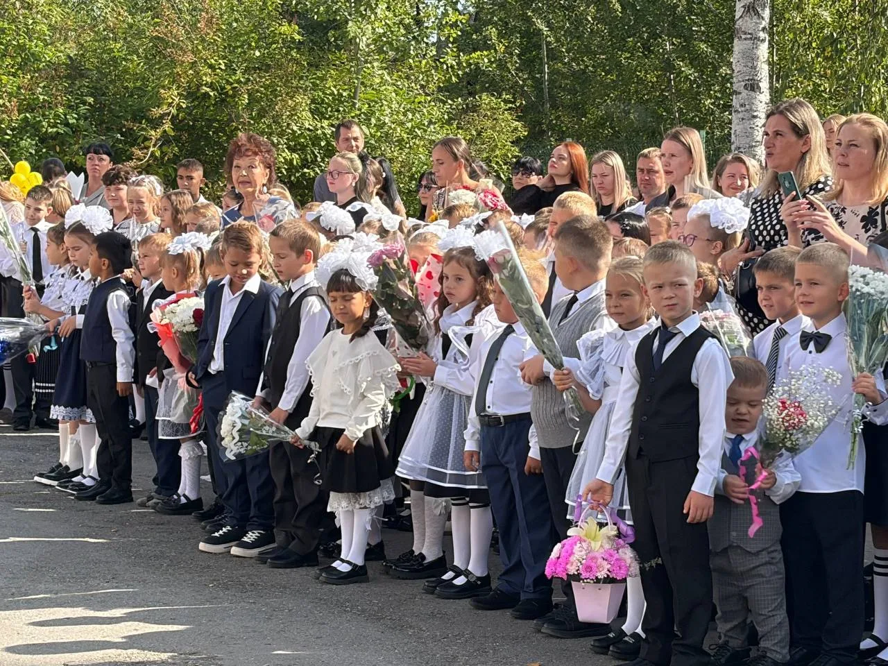 🏫🍁 В школе прошёл День знаний — 1 сентября! 🍁🏫